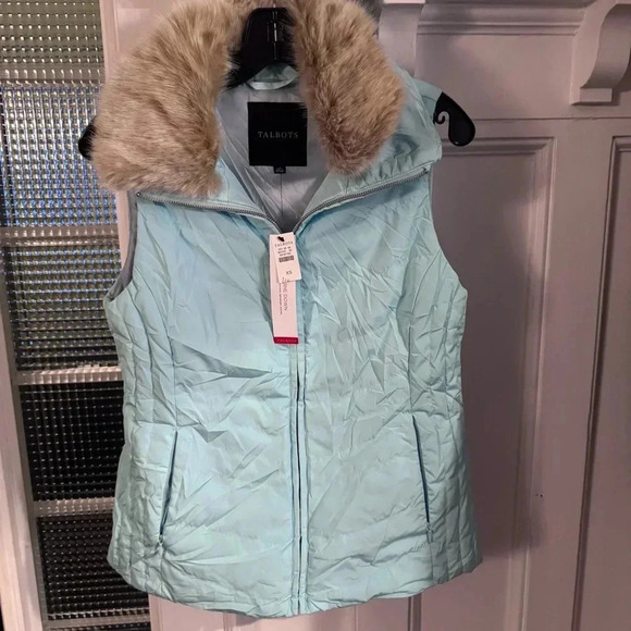 TALBOTS Tiffany Blue Quilted Down Vest w/ Removable Faux Fur Collar Sz. XS NWT - Picture 12 of 12
